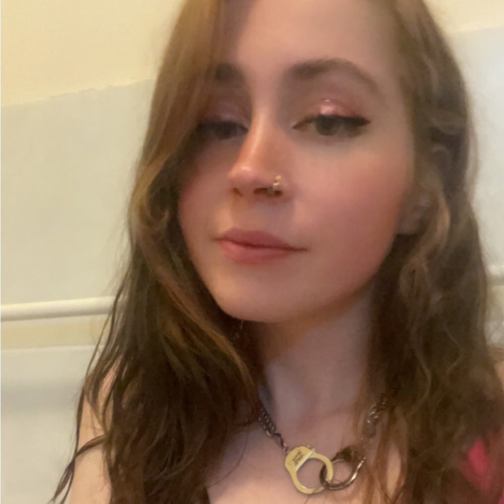 Meet your Posher, Jade